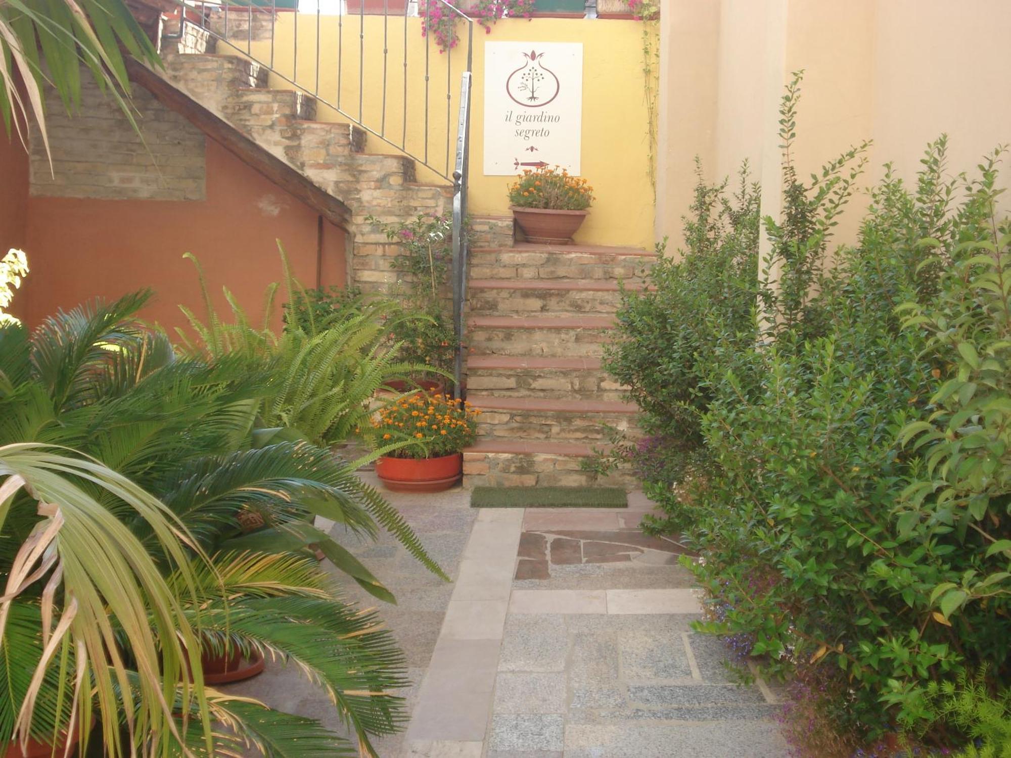 Guest house Il Giardino Segreto